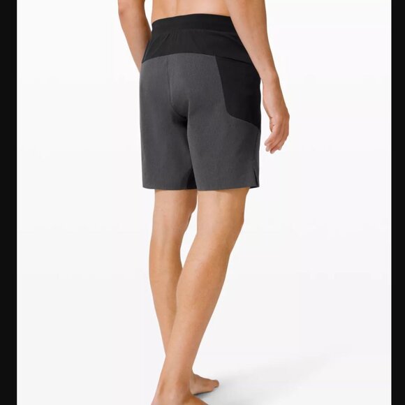 Lululemon Train to Beach Short 8" Size L - Picture 5 of 11